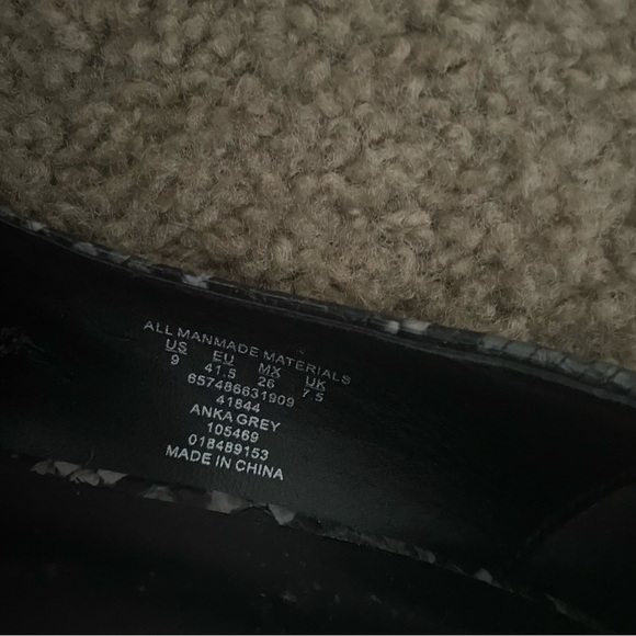 OLIVIA MILLER - SNAKE PRINT HEELS - Picture 5 of 5